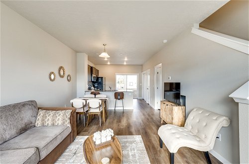 Photo 22 - Inviting Townhome in Boise w/ Community Amenities