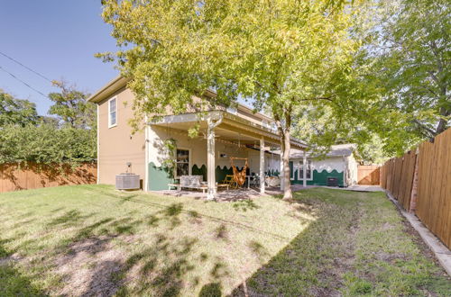 Photo 12 - Vibrant Austin Vacation Home w/ Furnished Patio