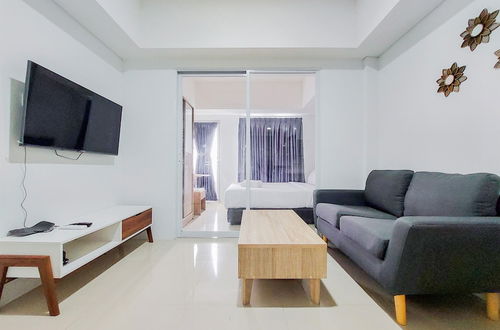 Foto 10 - Simply Look And Comfort 1Br Tamansari Bintaro Mansion Apartment