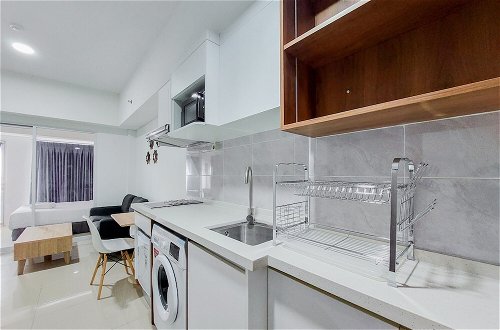 Foto 7 - Simply Look And Comfort 1Br Tamansari Bintaro Mansion Apartment
