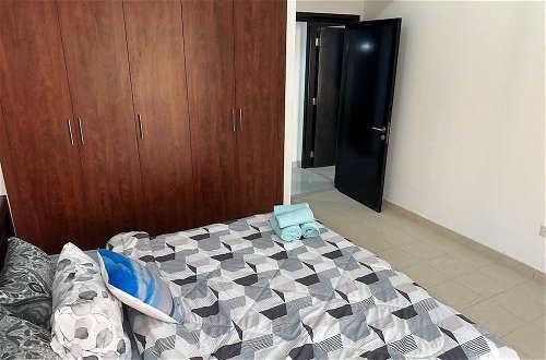 Photo 2 - 2 Bedrooms In Dubai Marina 50 Off