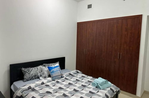 Photo 1 - 2 Bedrooms In Dubai Marina 50 Off