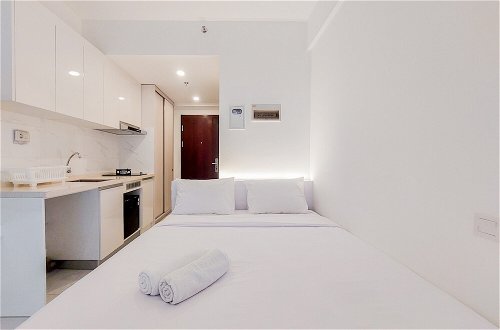 Foto 13 - Minimalist Studio At 32Nd Floor Sky House Alam Sutera Apartment