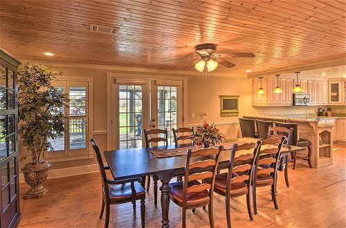 Photo 16 - Serving Southern Charm at This Clarkesville House