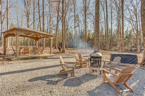 Photo 18 - Peaceful Lawrenceville Cabin w/ Hot Tub on 6 Acres