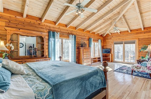 Photo 10 - Peaceful Lawrenceville Cabin w/ Hot Tub on 6 Acres