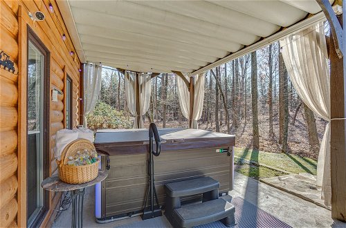 Photo 9 - Peaceful Lawrenceville Cabin w/ Hot Tub on 6 Acres