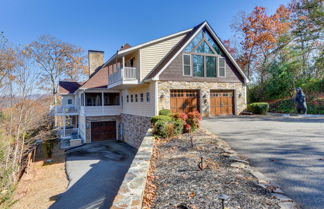 Photo 1 - Blairsville Mansion w/ Hot Tub, Casino + Games