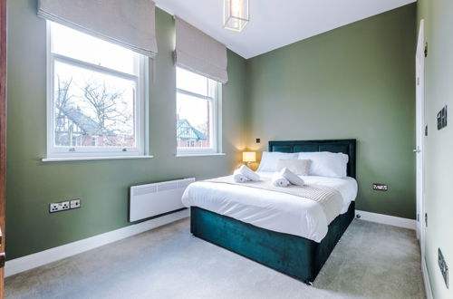 Photo 6 - Hilltop Serviced Apartments - Stockport