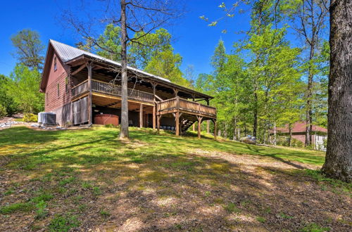 Foto 21 - Cozy Trenton Cabin w/ Spa ~15 Mi to Lookout Mtn