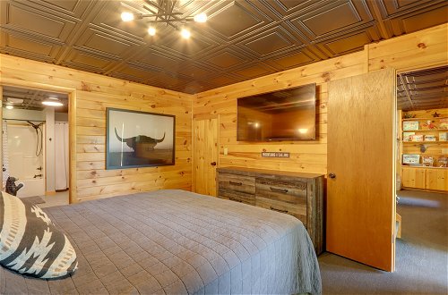 Photo 30 - Blue Ridge Cabin w/ Hot Tub & Private Lake