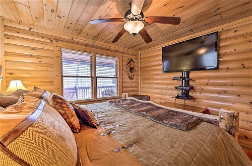 Foto 6 - Sleeping Bear Cabin in Coosawattee Resort