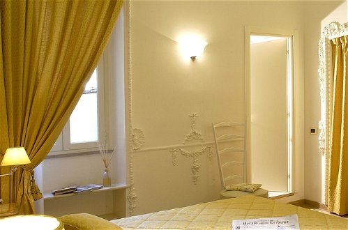 Photo 3 - Suites Rome