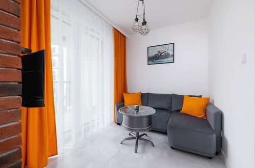 Photo 3 - Apartments Strzelecka by Renters