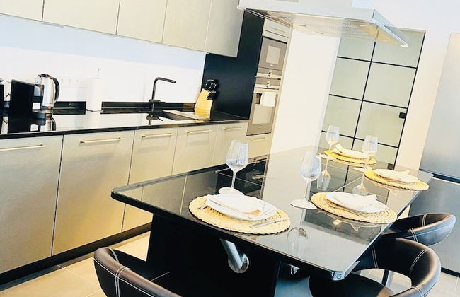 New 2 bedrooms Penthouse in Center - Foto 5