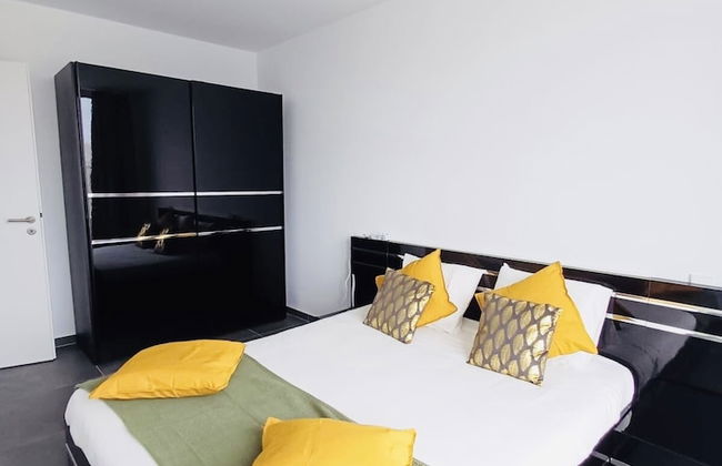 New 2 bedrooms Penthouse in Center - Foto 2