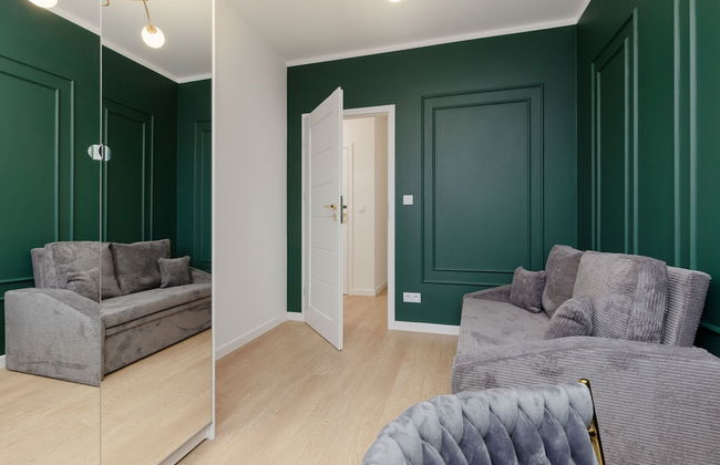 Dark Green Apartment by Renters - Foto 8