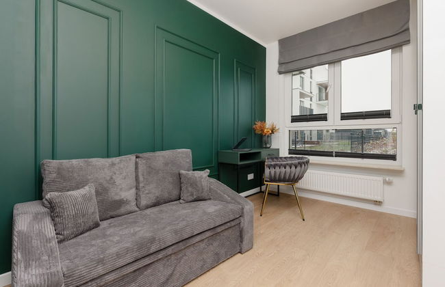Dark Green Apartment by Renters - Foto 7