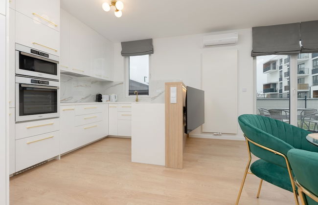 Dark Green Apartment by Renters - Foto 20