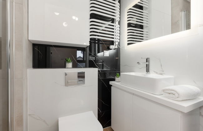 Dark Green Apartment by Renters - Foto 42