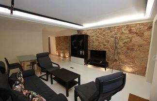 Photo 3 - Elegant Studio at the Acropolis Hills