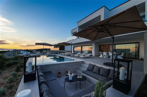 Foto 26 - Luxury villa 360 - private heated pool