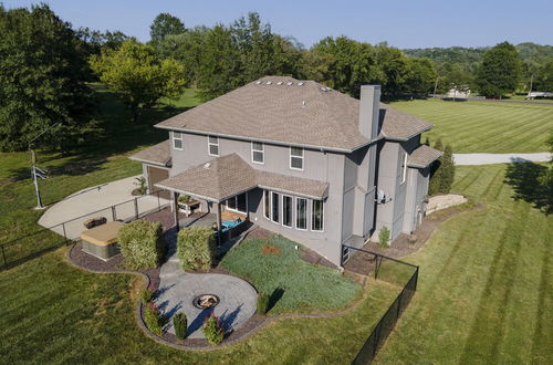 Photo 37 - Luxe Missouri Getaway w/ Hot Tub & Fire Pit