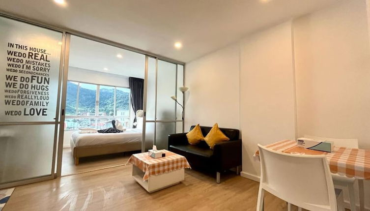 Foto 1 - Top Floor One Br Apartment Between Patong/hkt City