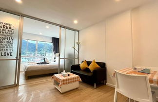 Foto 1 - Top Floor One Br Apartment Between Patong hkt City