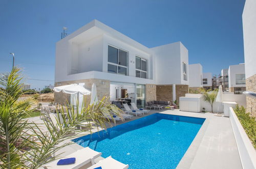 Photo 1 - Protaras Vie Bleu Villa Vb5