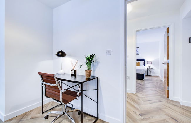 Hybrid Resi - Mitcham - Foto 21