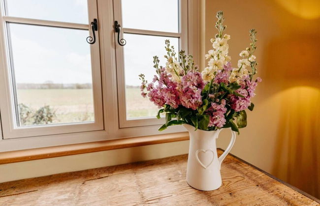 Impeccable 2-bed Cottage Near Woodbridge - Foto 13