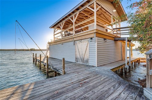 Foto 41 - Lakefront Mt Gilead Home w/ Large Dock & Decks