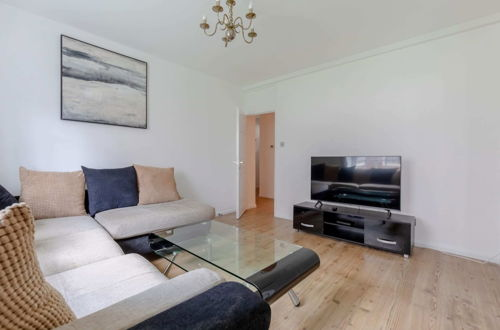 Photo 20 - Inviting 2BD Flat 15 Minutes From Regents Park