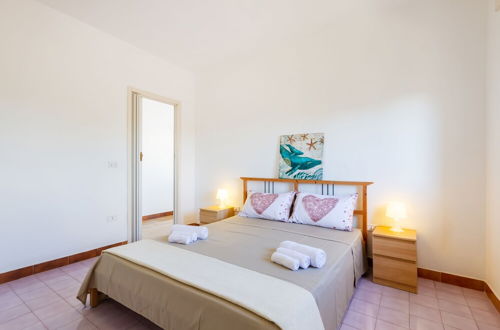 Photo 4 - Porto Cesareo Air-conditioned Villa Sleeps 12 Torre Cesarea