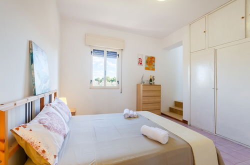 Photo 12 - Porto Cesareo Air-conditioned Villa Sleeps 12 Torre Cesarea