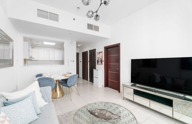 Nasma Holiday Homes - Glitz 3 Tower 2 - Photo 7