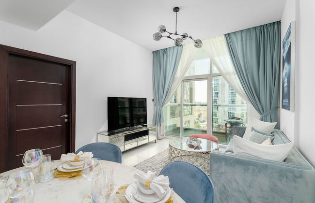 Nasma Holiday Homes - Glitz 3 Tower 2 - Photo 11