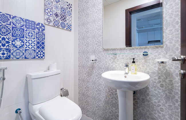 Nasma Holiday Homes - Glitz 3 Tower 2 - Photo 13