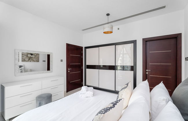 Nasma Holiday Homes - Glitz 3 Tower 2 - Photo 2