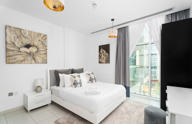 Nasma Holiday Homes - Glitz 3 Tower 2 - Photo 3