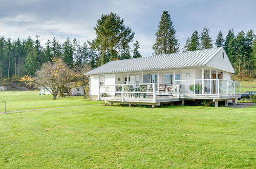 Photo 19 - Bayfront Port Hadlock Retreat w/ Grill & Deck