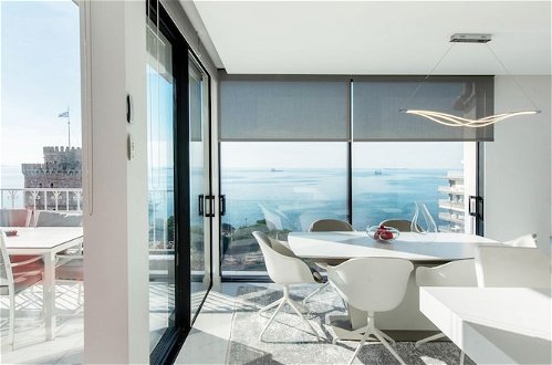 Foto 9 - Aria Seafront apt with White Tower view