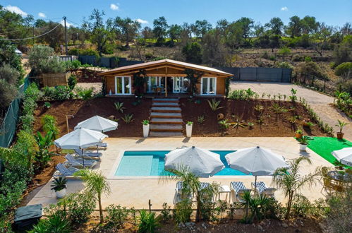 Photo 18 - Design Chalet in Albufeira With Private Pool