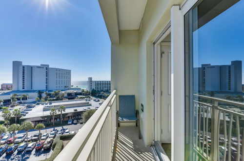 Photo 25 - Destin Resort Studio w/ Pool - Walk to Beach