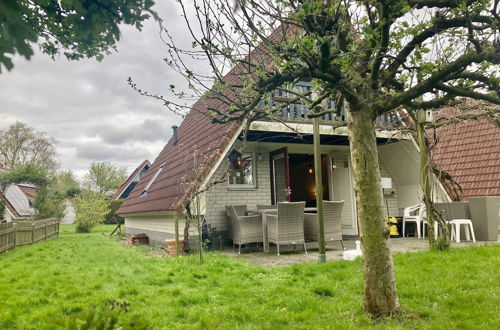 Photo 36 - Holiday Home de Druif With a Nice Terrace Near Lake Lauwersmeer