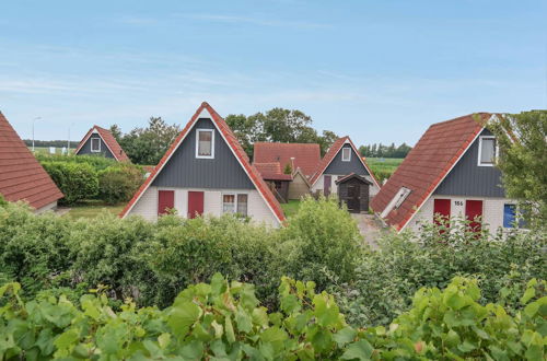 Photo 34 - Holiday Home de Druif With a Nice Terrace Near Lake Lauwersmeer