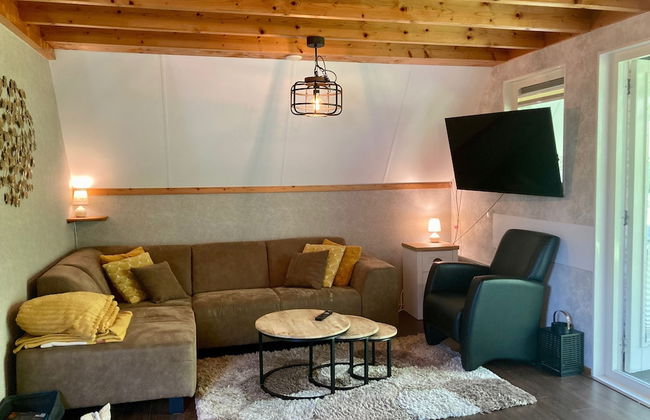 Holiday Home de Druif 6p With a Nice Terrace Near Lake Lauwersmeer - Photo 8