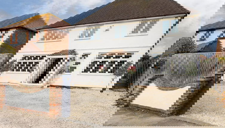 Foto 1 - Bright Modern 4 br House 100 Metres From Beach
