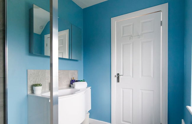 Bright Modern 4 br House 100 Metres From Beach - Foto 33